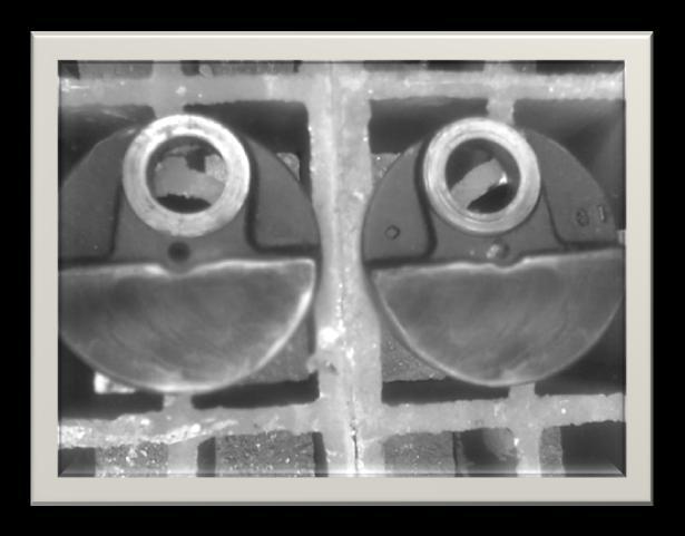 Gambar 2 Prony Brake 2 Tachometer Digital Merupakan alat ukur yang berfungsi mengukur putaran poros engkol pada motor tersebut dengan satuan rpm.