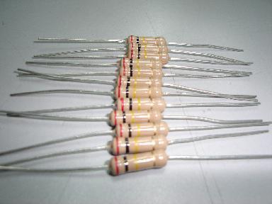 IC L293D Resistor komponen elektronika yang berfungsi untuk memberikan aliran listrik, dalam