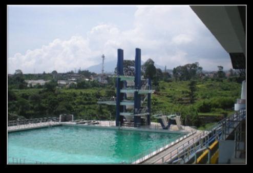 - Gelanggang kolam renang UPI merupakan kolam renang yang digunakan mahasiswa UPI untuk melakukan latihan.