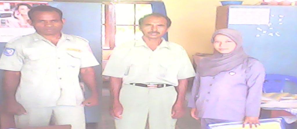 2 Jumlah Pegawai Negeri Sipil (PNS) di Distrik Salawati Barat berjumlah 8 orang dimana jumlah