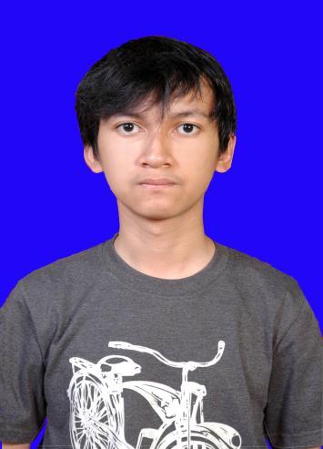 BIODATA PENULIS Gideon Adiprana Tigor Siburian lahir di Jakarta 26 Agustus 1995.