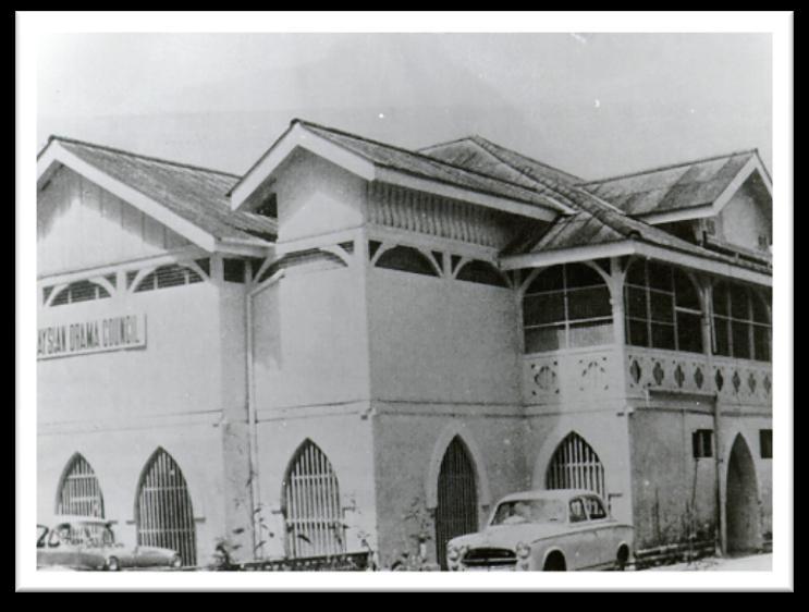 1896 Kuala Lumpur menjadi ibu negeri bagi Negeri-negeri Melayu Bersekutu (NNMB)- Perak, Selangor, Negeri Sembilan, Pahang.