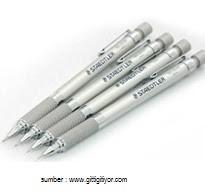 Berikut ini salah satu contoh jenis pensil gambar dengan kategori lunak 2B, digunakan untuk kelengkapan menggambar PENSIL MEKANIK Pensil mekanik banyak ragam dan jenisnya, antara batang dan isi