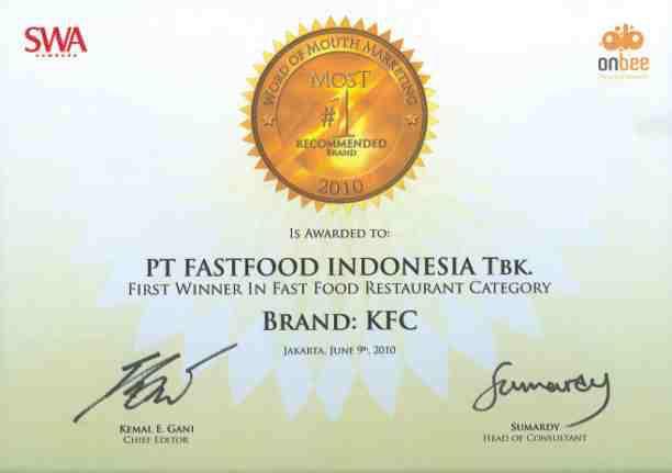 a. First Winner in Fast Food Restaurant Category Award Majalah SWA & OnBee b. First Winner in Fast Food Restaurant Category Gambar 1.